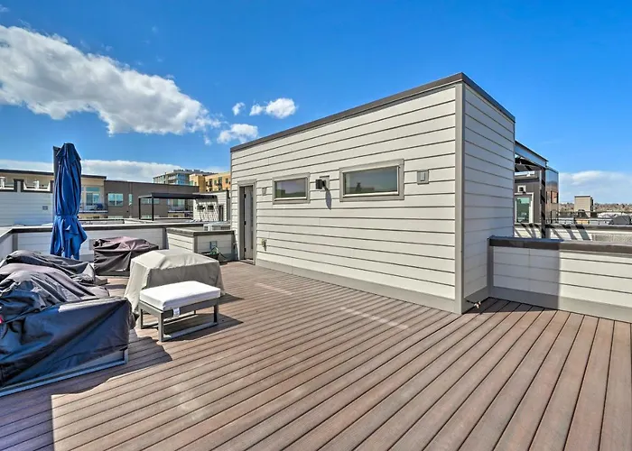 Denver Townhome With Rooftop Deck Walk To Lake